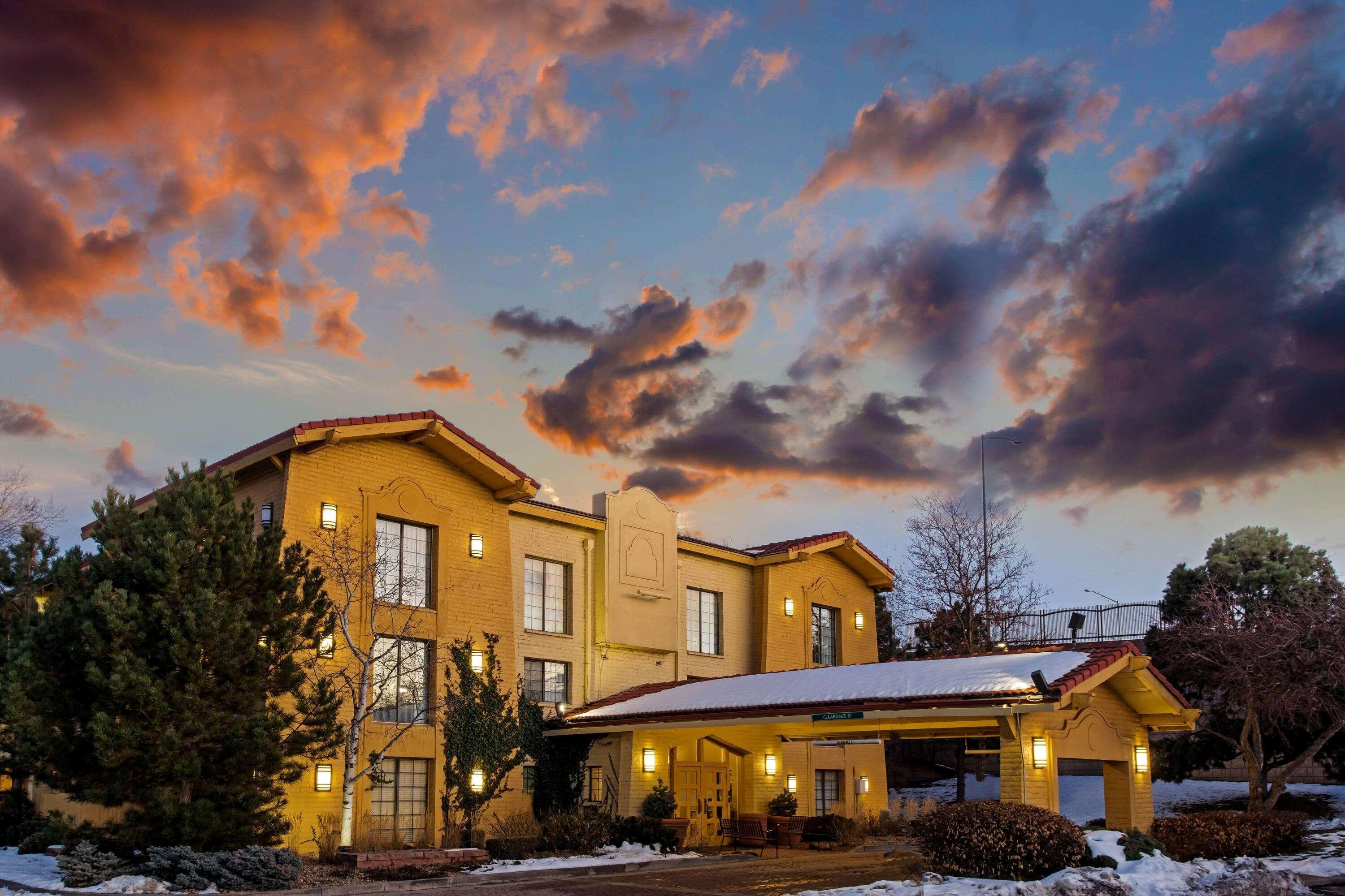 La Quinta Inn By Wyndham Denver Northglenn Bagian luar foto